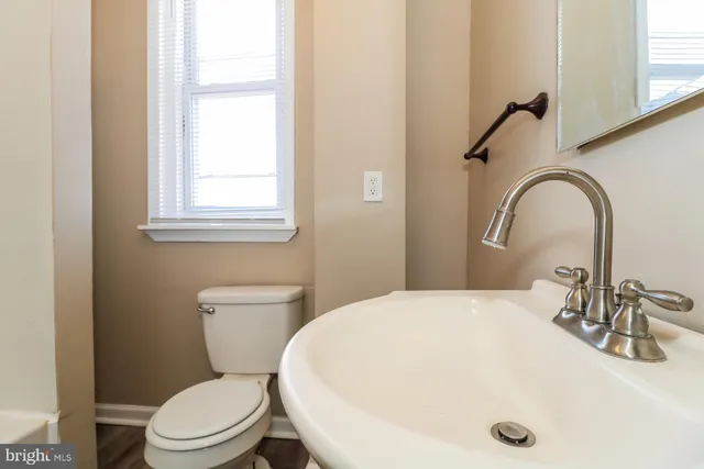 $1,200 | 5416 Thomas Avenue, Philadelphia, PA 19143