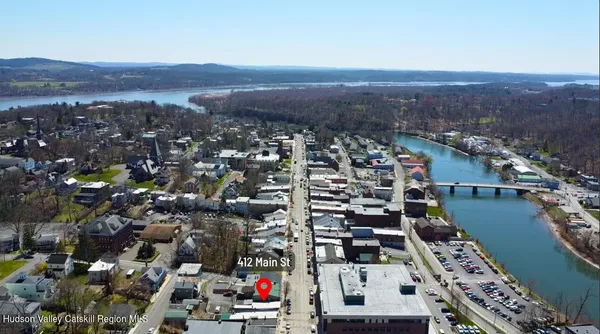 $2,200 | 412 Main Street, Unit 3, Catskill, NY 12414