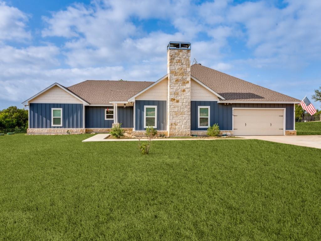 115 Kriston Lane Springtown, TX 76082 - Photo 1 of 30