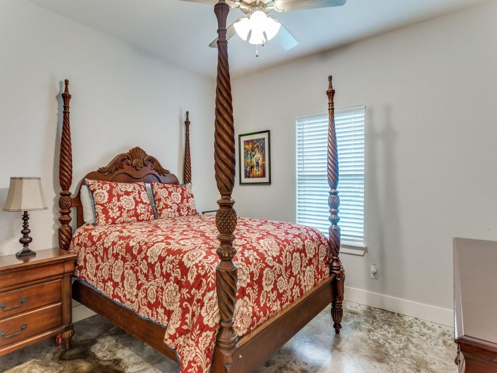 115 Kriston Lane Springtown, TX 76082 - Photo 17 of 30