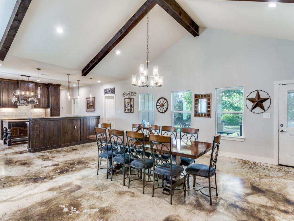 115 Kriston Lane Springtown, TX 76082 - Photo 10 of 30