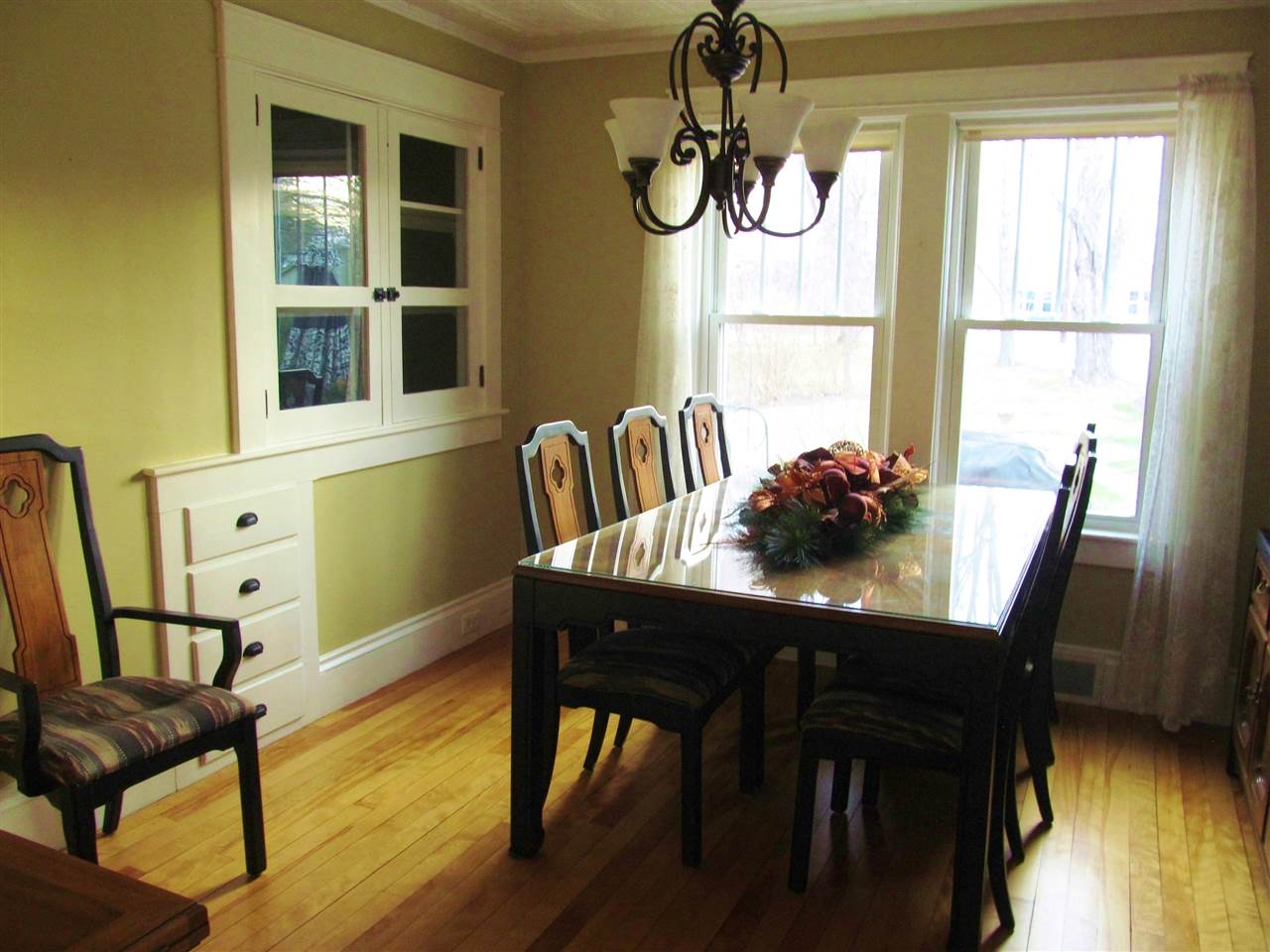 24 Shawmut Street Concord, NH 03301 - Photo 8 of 32