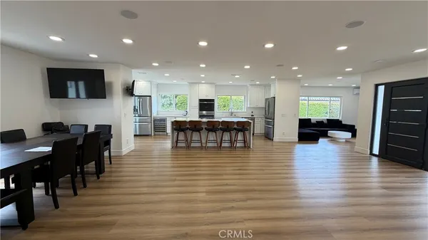 $14,995 | 5855 Shirley Avenue, Tarzana, CA 91356