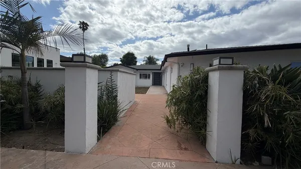 $14,995 | 5855 Shirley Avenue, Tarzana, CA 91356