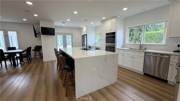 $14,995 | 5855 Shirley Avenue, Tarzana, CA 91356
