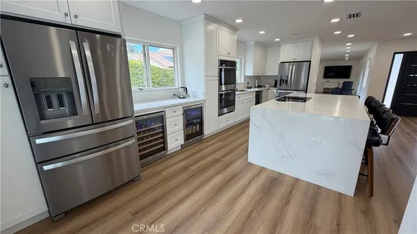 $14,995 | 5855 Shirley Avenue, Tarzana, CA 91356