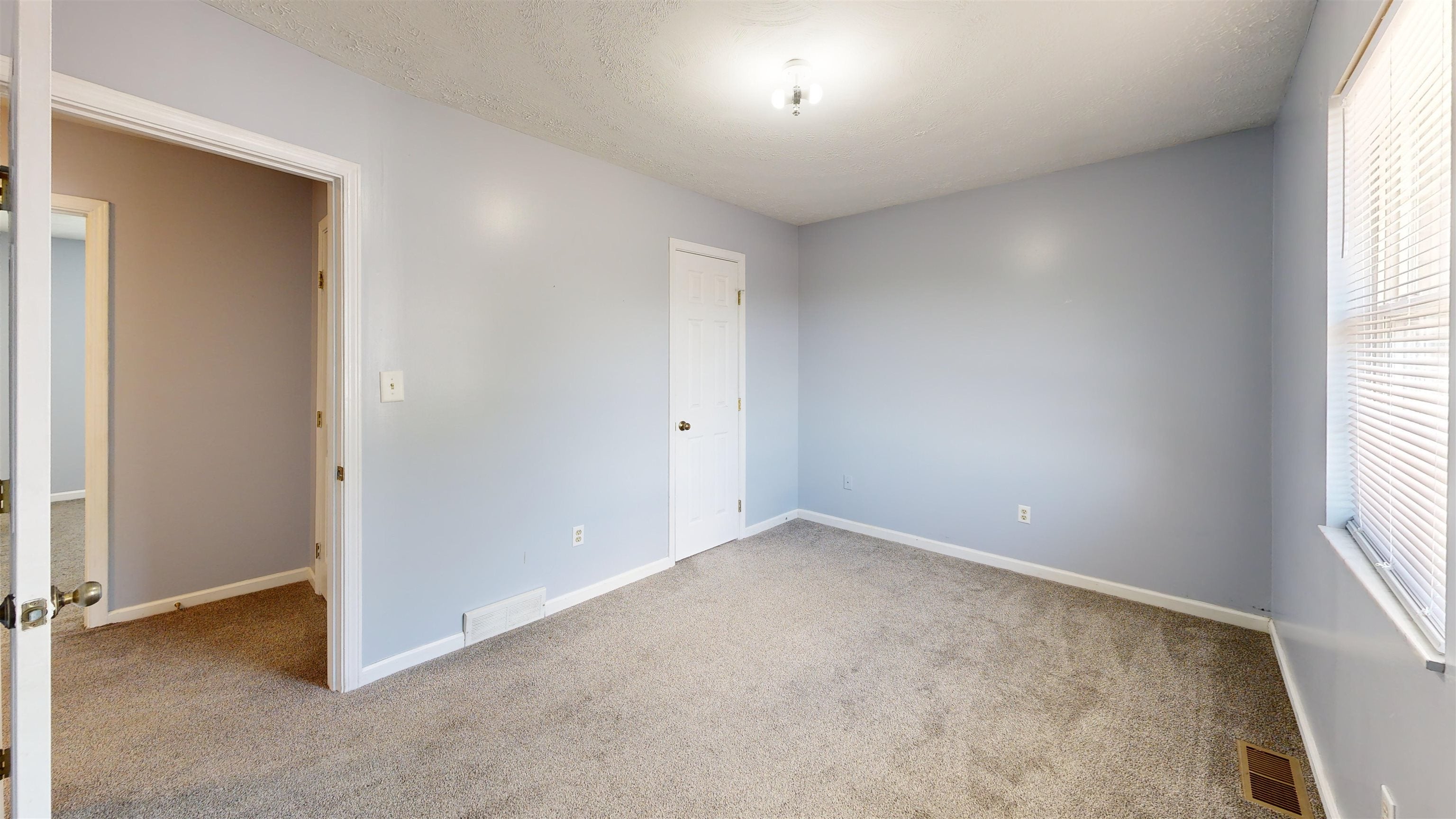 5261 West Pea Ridge Road Huntington, WV 25705 - Photo 27 of 32 Gallery Image 27