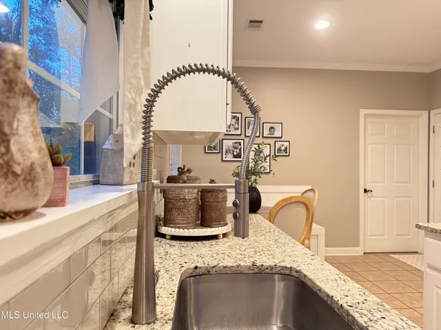 $265,000 | 367 County Road 370, Greenwood, MS 38930