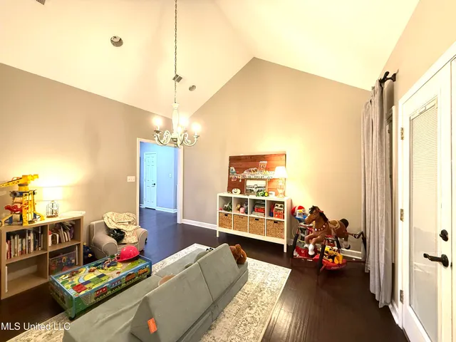 $265,000 | 367 County Road 370, Greenwood, MS 38930