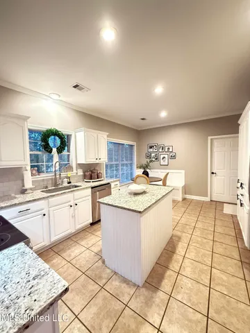 $265,000 | 367 County Road 370, Greenwood, MS 38930