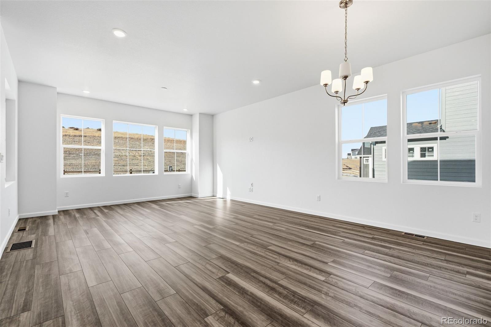 39793 Penn Road Elizabeth, CO 80107 - Photo 5 of 43