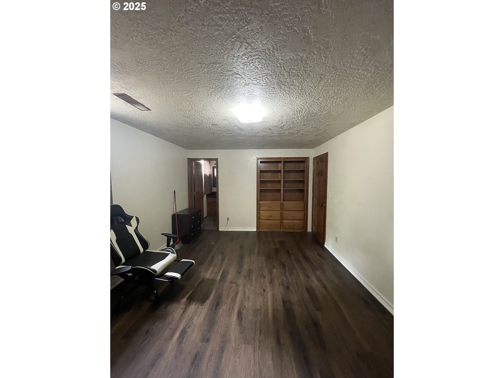 735 Southwest Mill Street Sheridan, OR 97378 - Photo 11 of 41