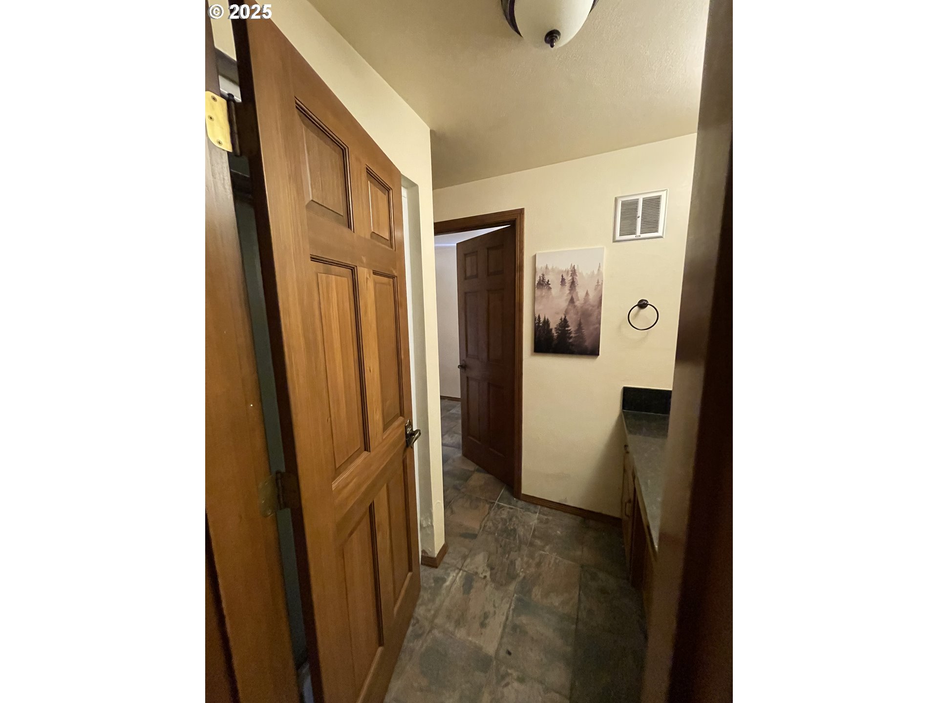 735 Southwest Mill Street Sheridan, OR 97378 - Photo 14 of 41