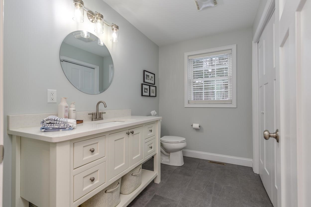 104 Olde Bridge Lane Epping, NH 03042 - Photo 21 of 45