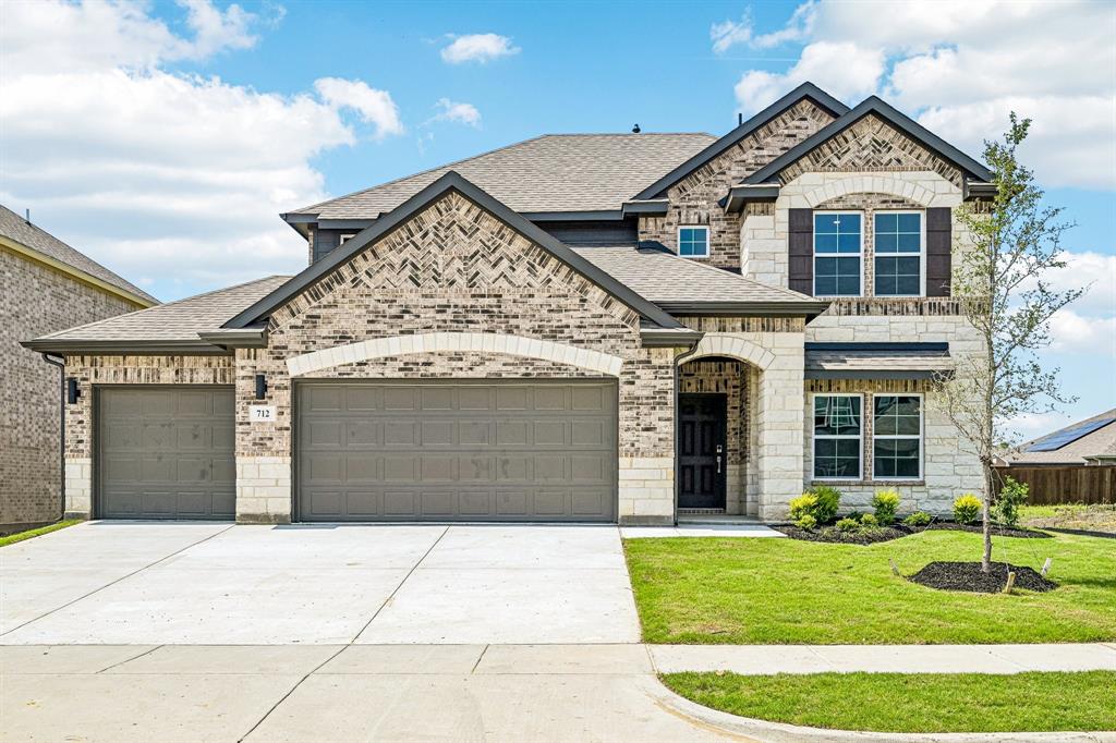 712 Vineyard Way Forney, TX 75126 - Photo 1 of 40