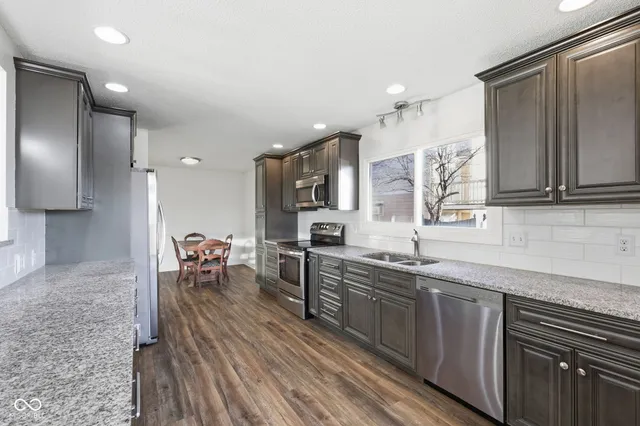 $239,000 | 5181 Fairway Drive, Avon, IN 46123