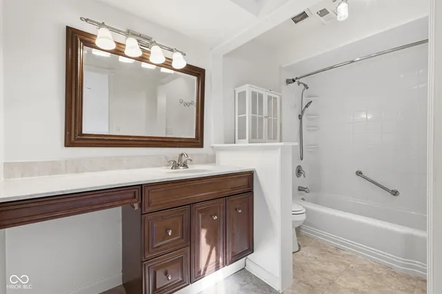 $239,000 | 5181 Fairway Drive, Avon, IN 46123