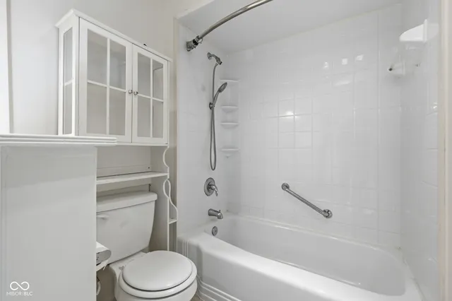 $239,000 | 5181 Fairway Drive, Avon, IN 46123