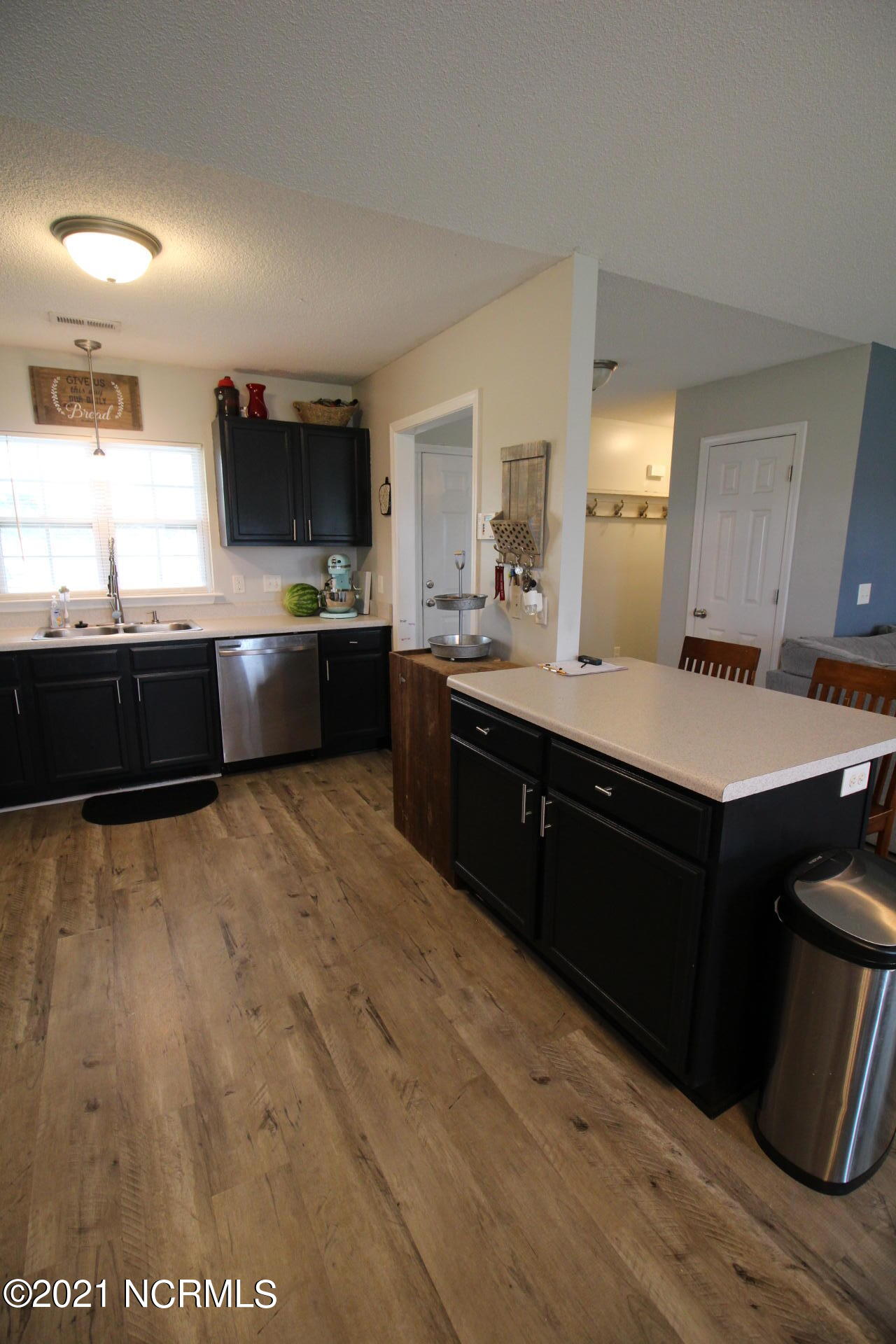 594 Godette School Road Havelock, NC 28532 - Photo 15 of 37 Plenty of room for two chefs!
