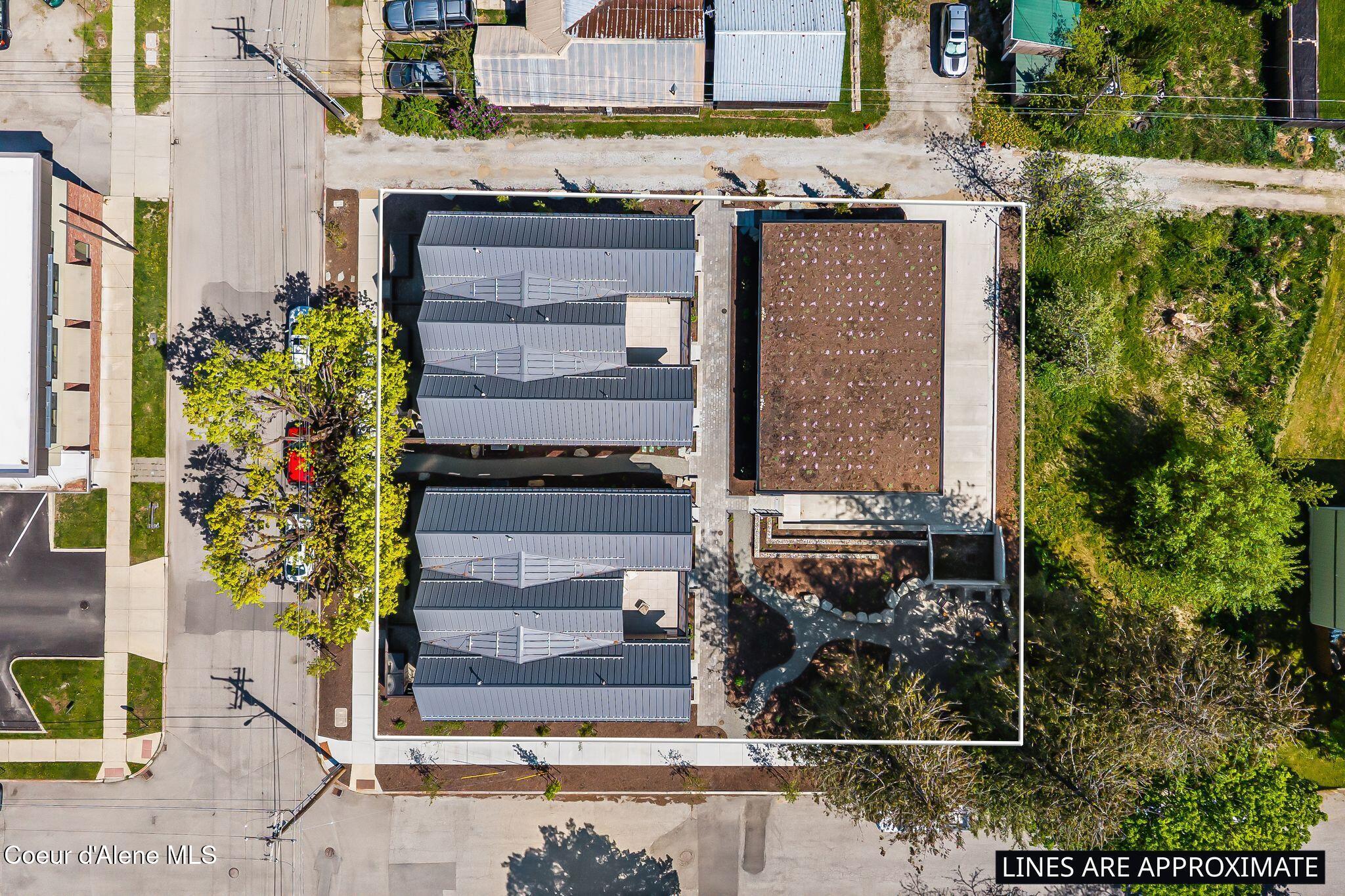 215 West Lake Street Sandpoint, ID 83864 - Photo 36 of 42 Aerial