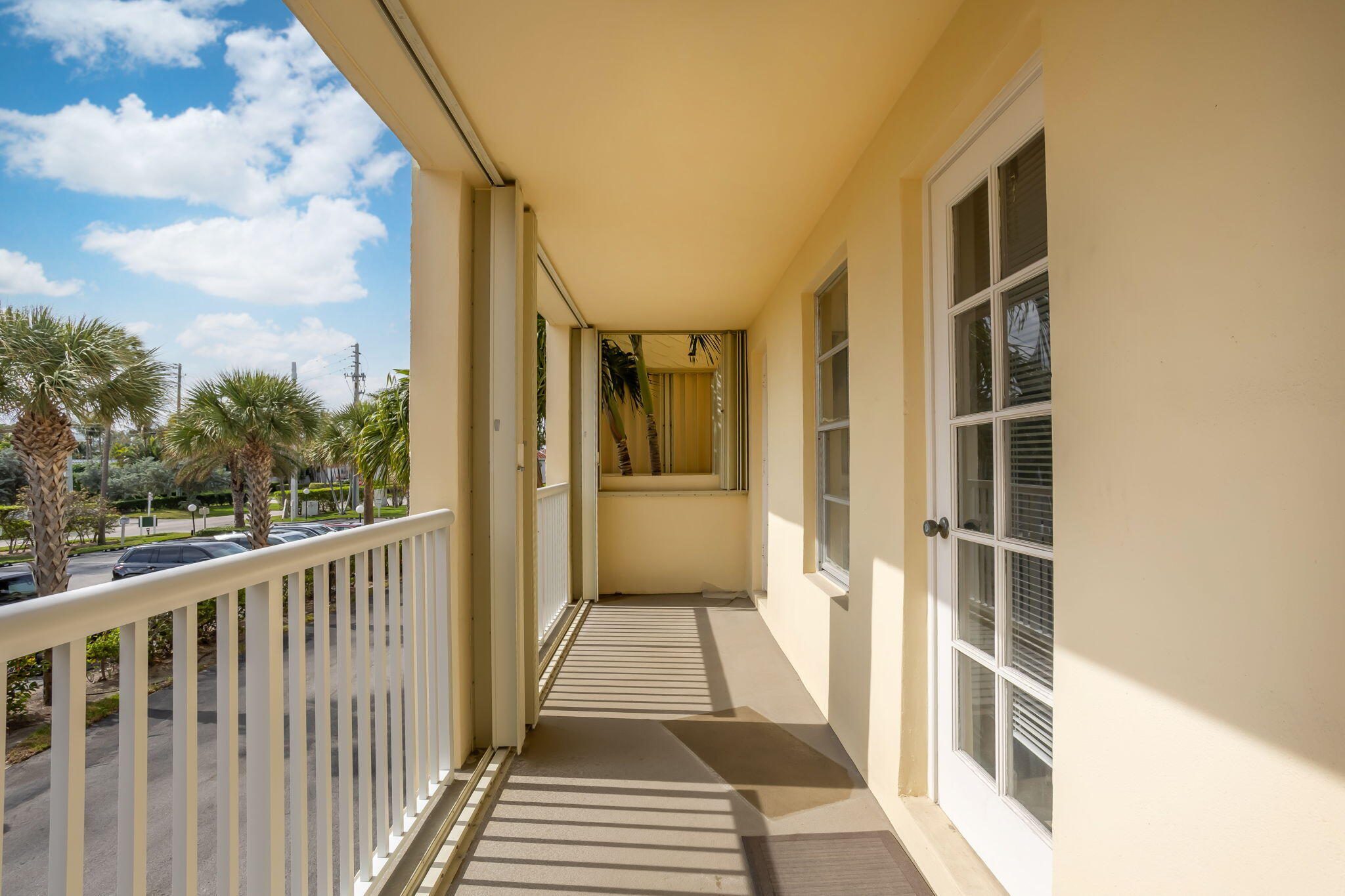 951 De Soto Road, Unit 2300 Boca Raton, FL 33432 - Photo 18 of 29 Balcony