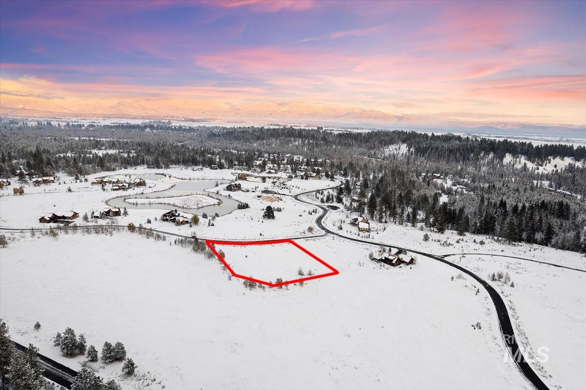 15 Meadowbright Drive McCall, ID 83638 - Photo 9 of 30 View of snowy aerial view