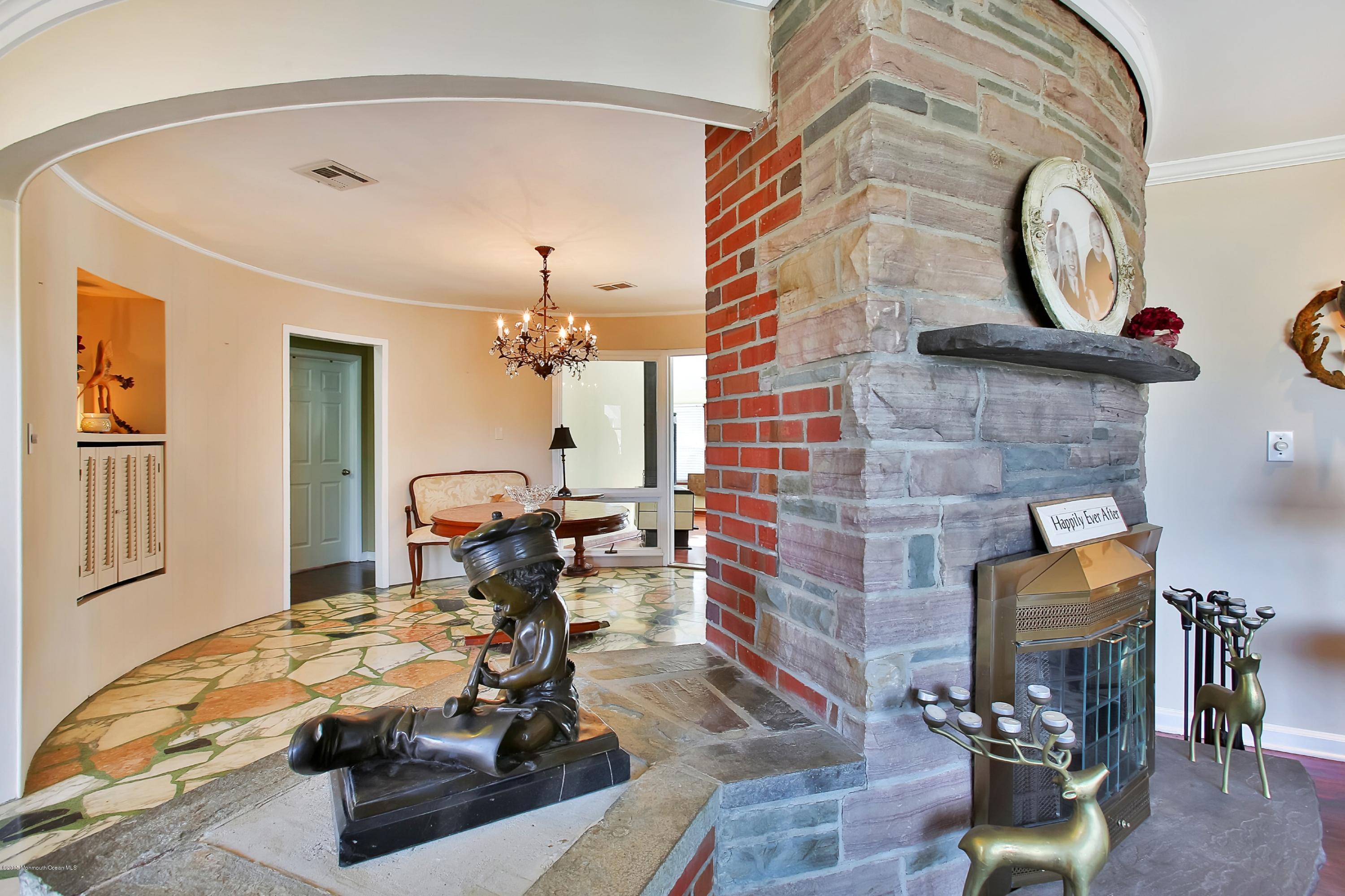 3240 Ridgewood Road Wall, NJ 07719 - Photo 9 of 32 orig_2R5A5500_3018771.jpg