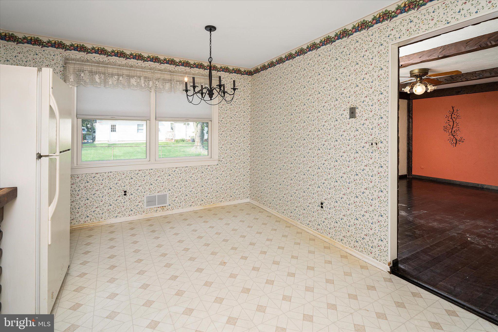 65 Elmont Road Hamilton, NJ 08610 - Photo 12 of 26