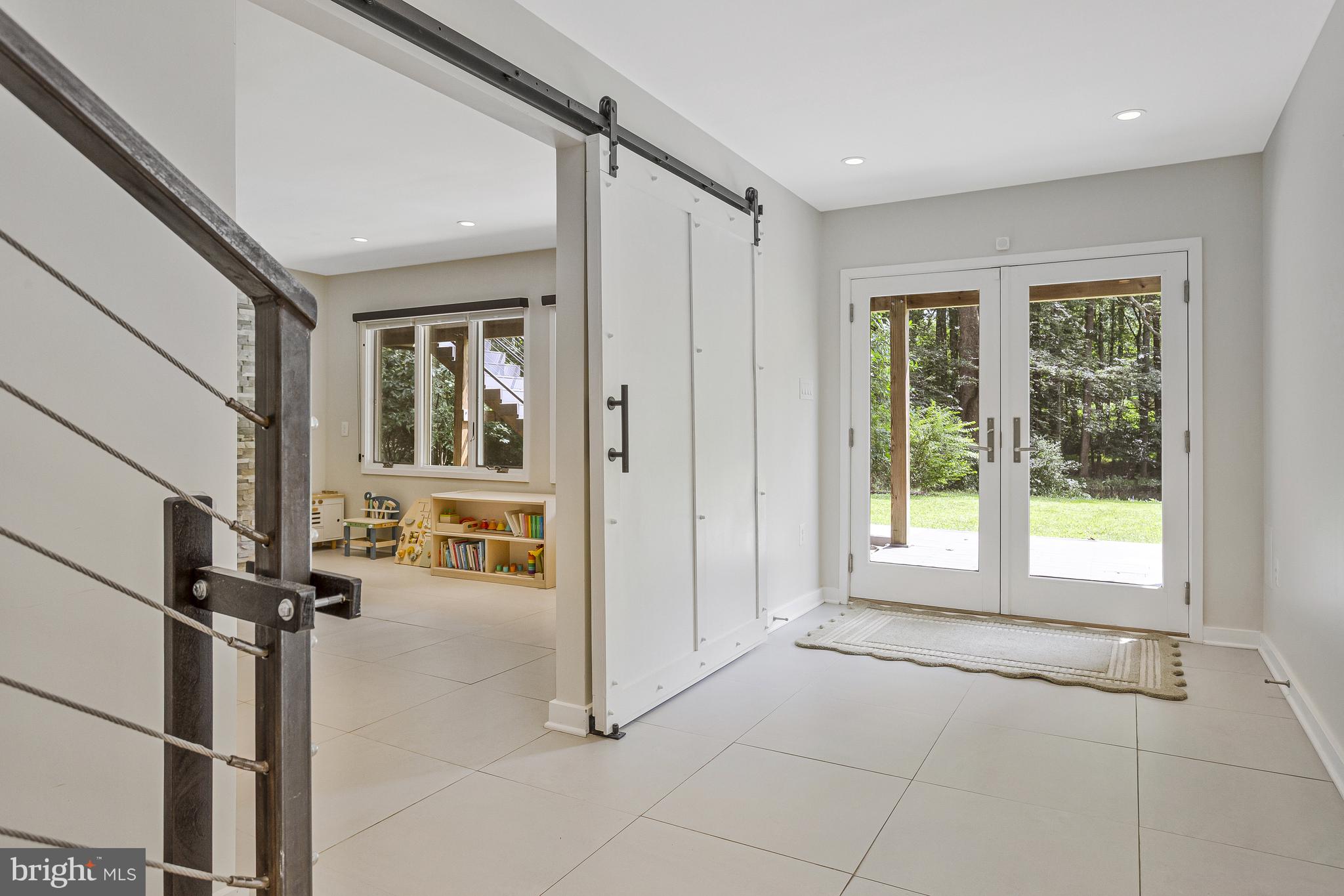 718 Springvale Road Great Falls, VA 22066 - Photo 26 of 57