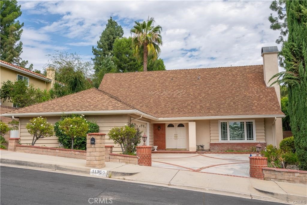 11300 Yolanda Avenue Porter Ranch, CA 91326 - Photo 2 of 28