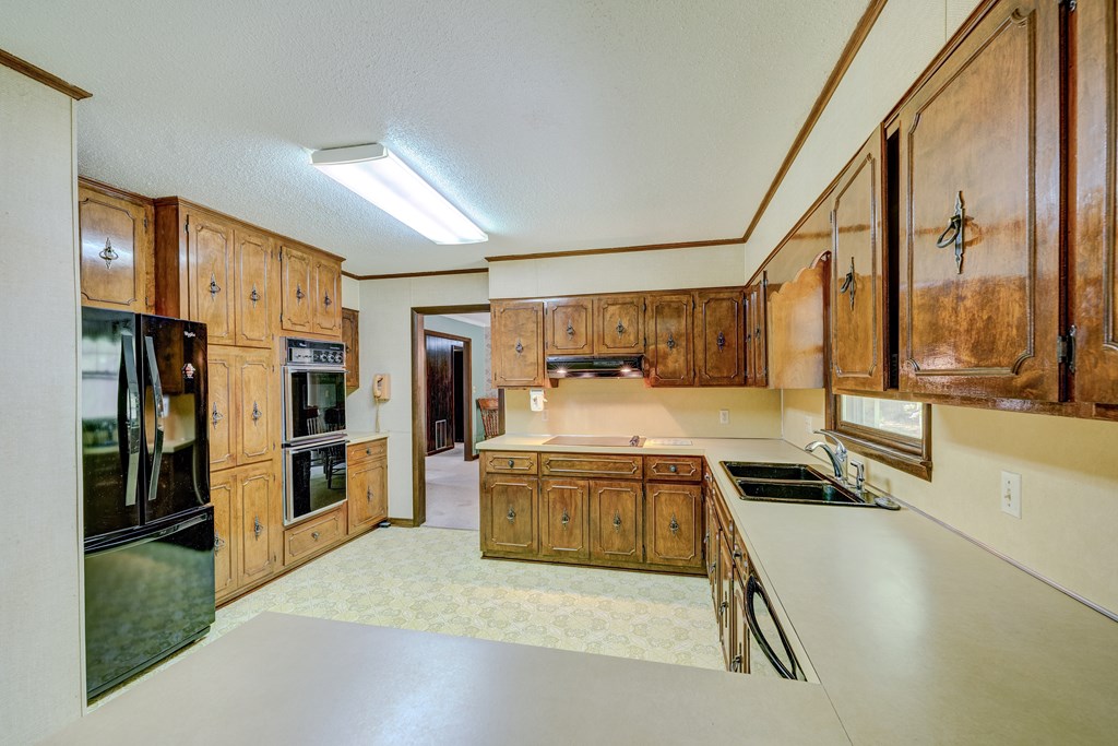 805 Ada Street Blue Ridge, GA 30513 - Photo 11 of 35