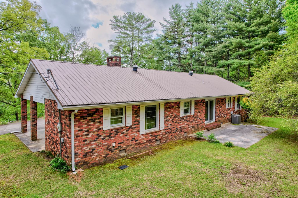 805 Ada Street Blue Ridge, GA 30513 - Photo 27 of 35