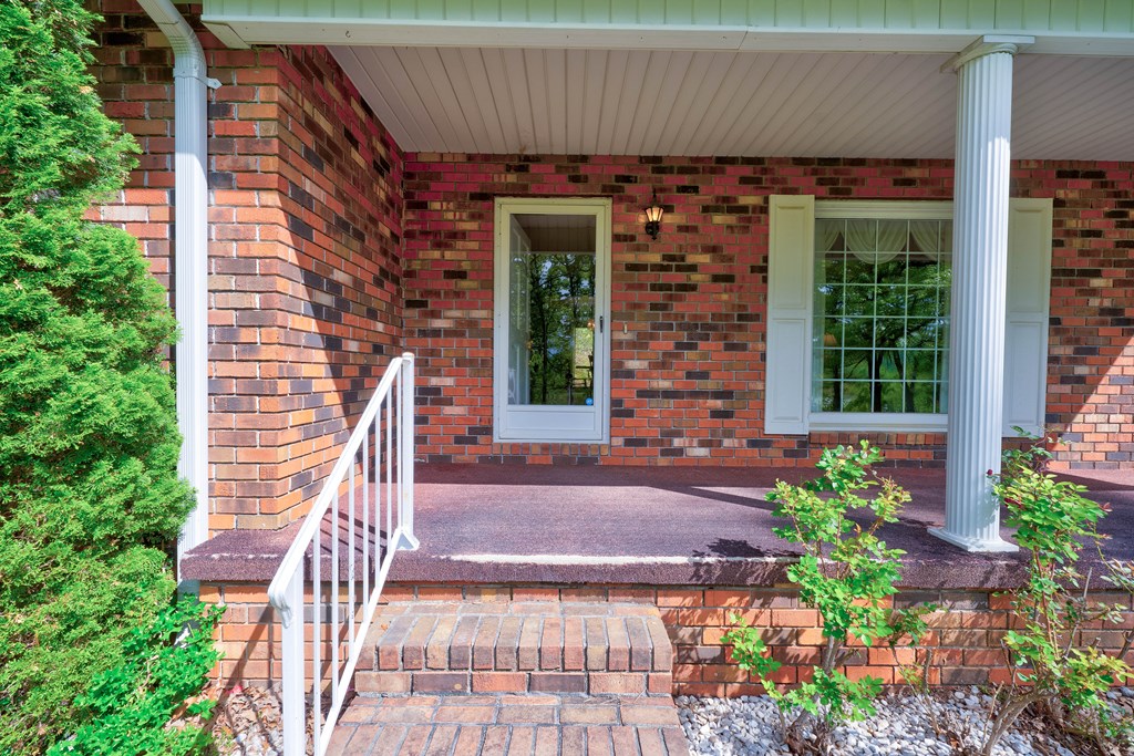 805 Ada Street Blue Ridge, GA 30513 - Photo 30 of 35