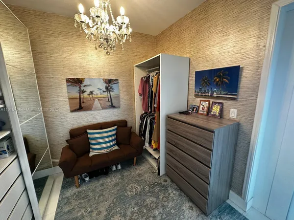 $4,000 | Brickell, Miami, FL 33131