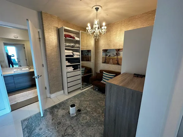 $4,000 | Brickell, Miami, FL 33131