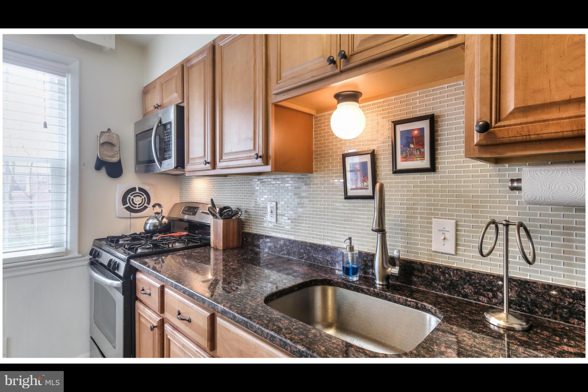 6 Alston Road Lutherville-Timonium, MD 21093 - Photo 8 of 30 Kitchen
