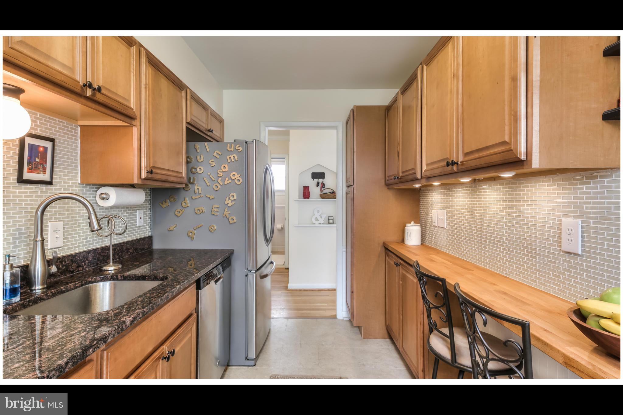 6 Alston Road Lutherville-Timonium, MD 21093 - Photo 9 of 30 Kitchen