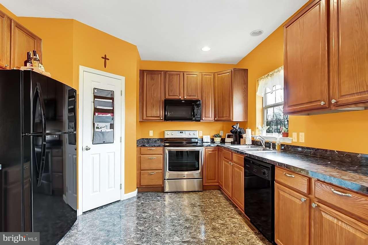 460 Pumping Station Road Hanover, PA 17331 - Photo 5 of 23