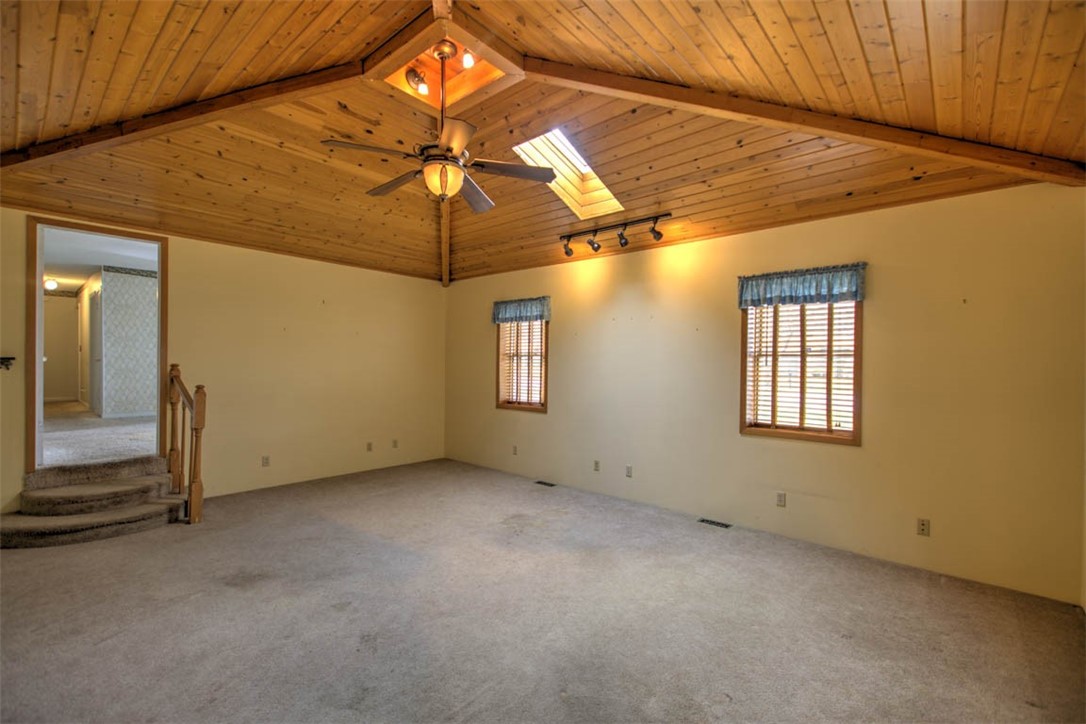 2420 North Summit Avenue Decatur, IL 62526 - Photo 10 of 26 Gallery Image 10