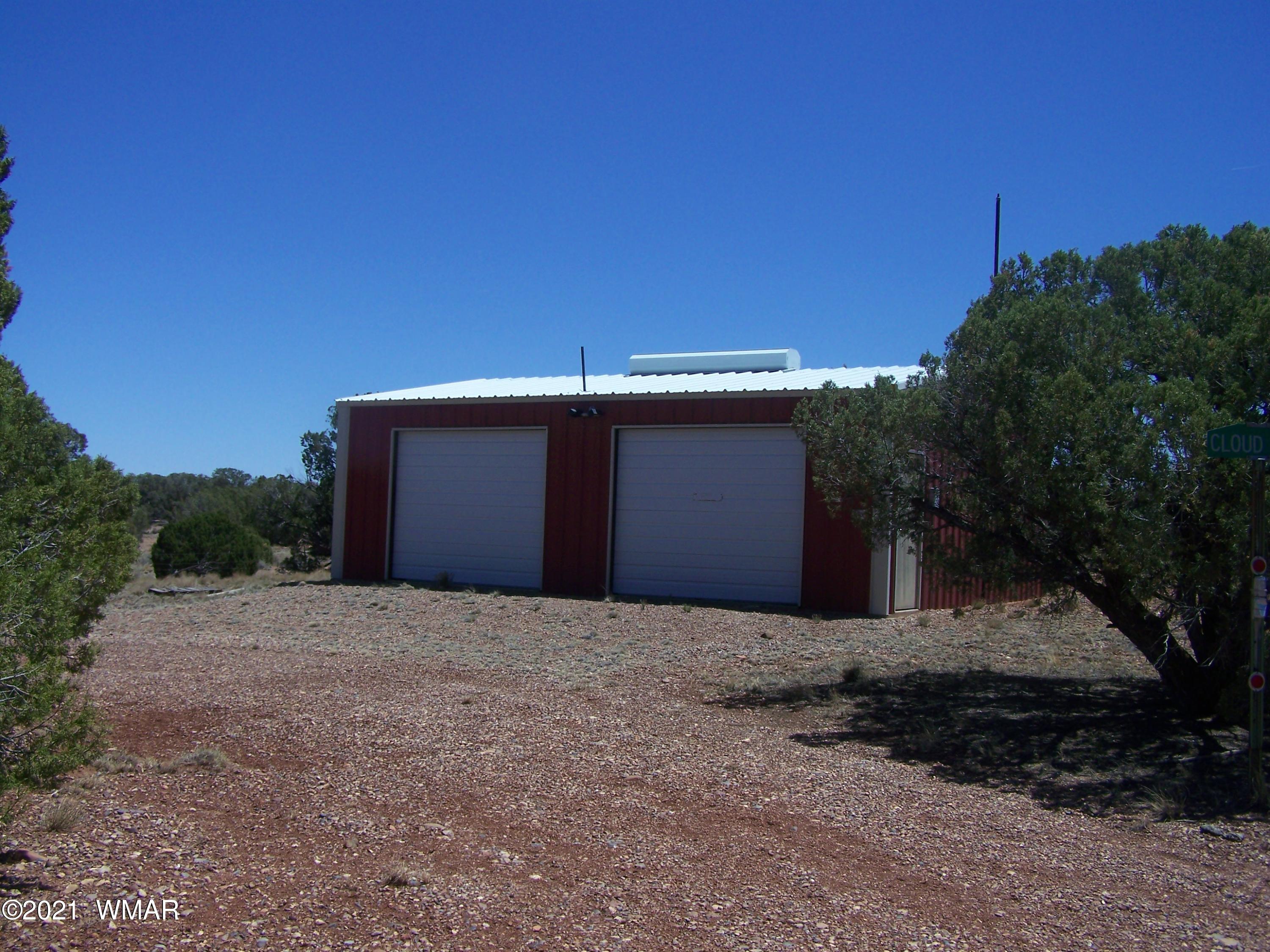 80 Old Hunt Road Concho, AZ 85924 - Photo 2 of 3