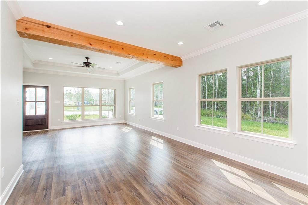 22147 Hoffman Road Mandeville, LA 70471 - Photo 5 of 25 Gallery Image 5
