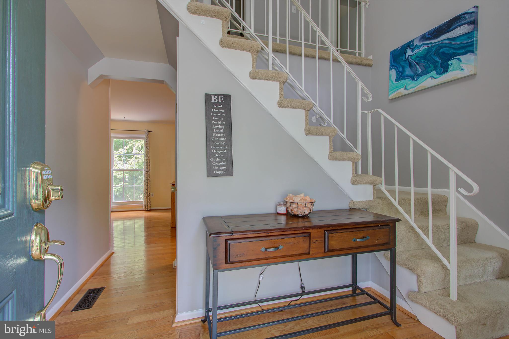13466 Keytone Road Woodbridge, VA 22193 - Photo 3 of 35 Gallery Image 3