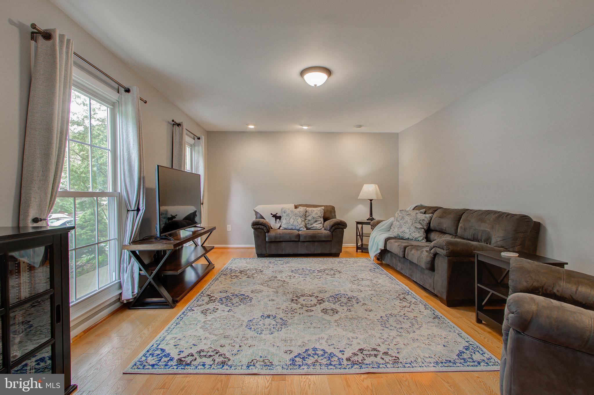 13466 Keytone Road Woodbridge, VA 22193 - Photo 4 of 35 Gallery Image 4