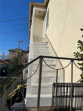 $1,049,000 | 7313 Bakman Avenue, Sun Valley, CA 91352