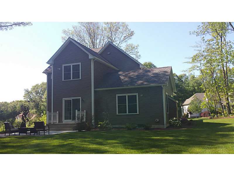 13 Ridgeland Road Smithfield, RI 02917 - Photo 3 of 15 Exterior Front.