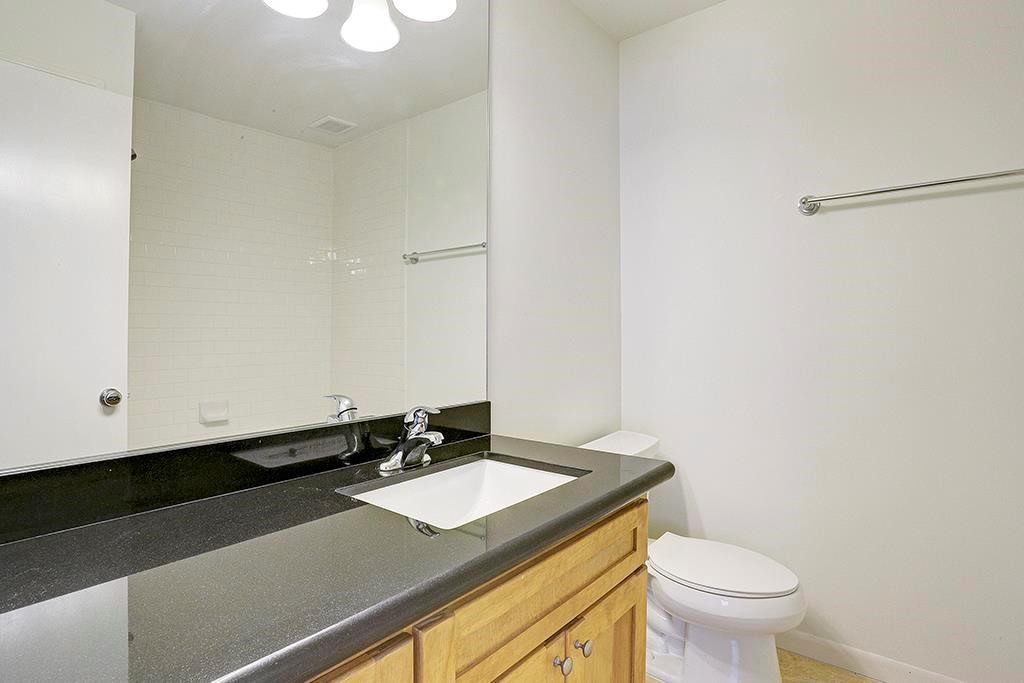 415 Hawthorne Street, Unit 5 Houston, TX 77006 - Photo 11 of 12