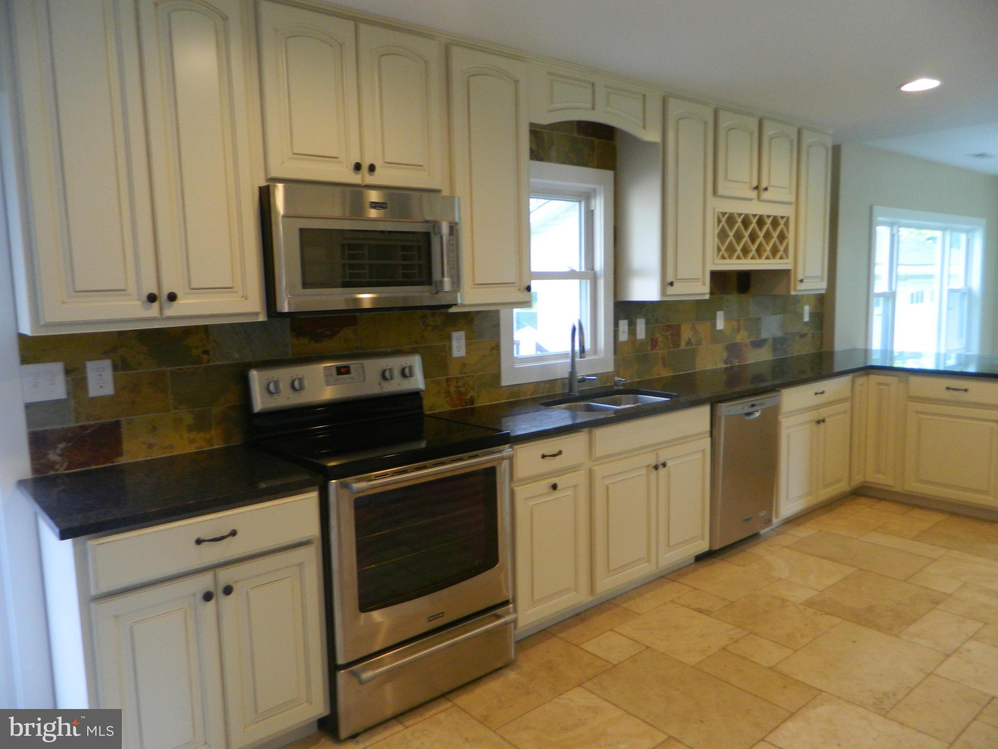 5730 Conover Road Taneytown, MD 21787 - Photo 3 of 28 Kitchen