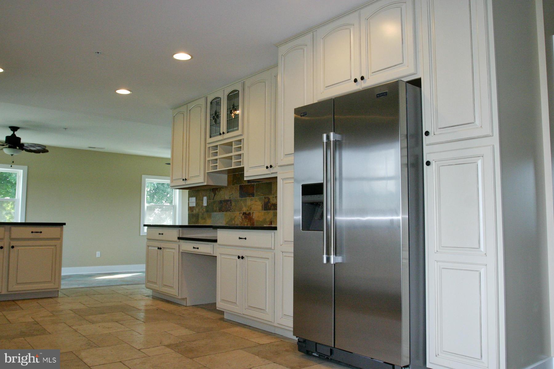 5730 Conover Road Taneytown, MD 21787 - Photo 4 of 28 Kitchen