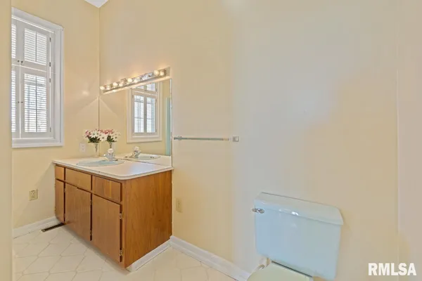 $800,000 | 6399 Pelican Lane, Carbondale, IL 62902