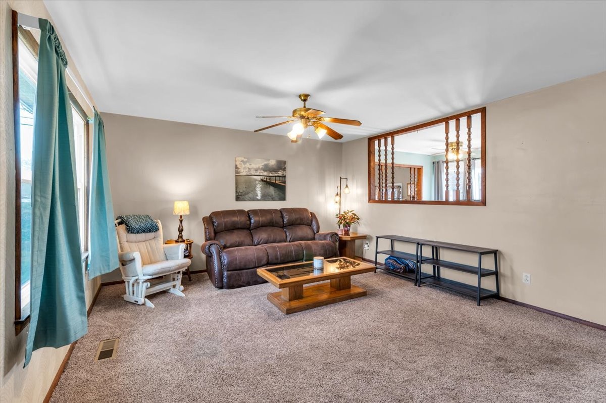 1001 Henley Street Decherd, TN 37324 - Photo 2 of 50